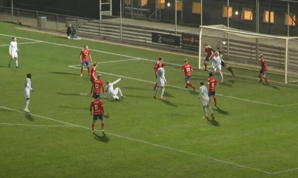 Αδιανόητο γκολ σε ματς στη Δανία (video)