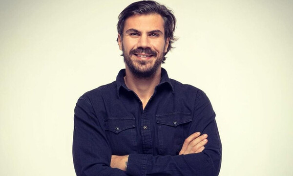 Έχετε δει το εργένικο σπίτι του Πετρετζίκη στην Αγία Παρασκευή; Ονειρικό!