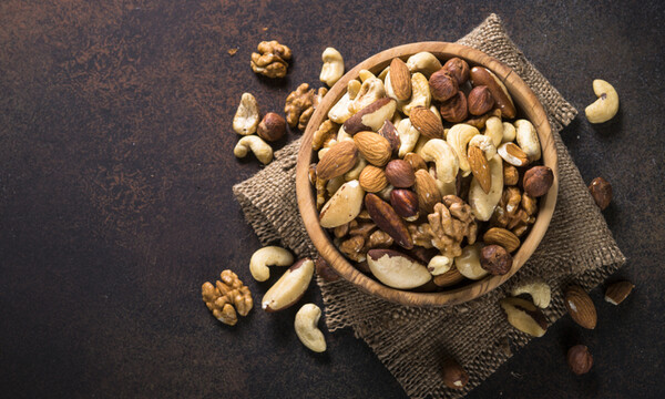 Ξηροί καρποί: Οι πιο υγιεινοί & τα θρεπτικά συστατικά τους (εικόνες)