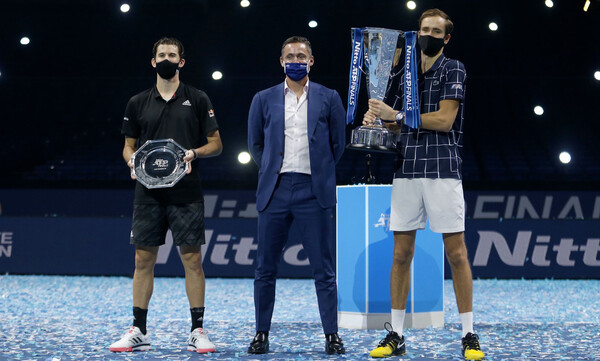 ATP Finals: Τα συγχαρητήρια του Πούτιν στον Μεντβέντεφ και η φανέλα της Μπάγερν! (video)