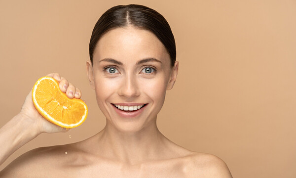 Ο χυμός που αποτοξινώνει την επιδερμίδα - Πώς θα τον φτιάξετε (βίντεο)