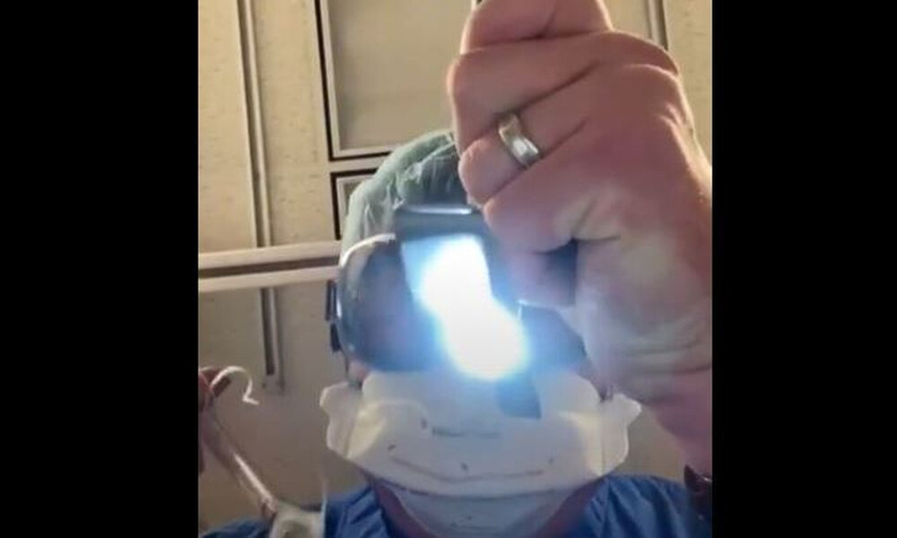 Κορονοϊός: Σοκαριστικό βίντεο από γιατρό - «Αυτό θα δείτε πριν τη διασωλήνωση»