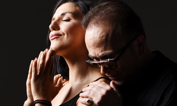 Ιουλία Καλλιμάνη: To next big thing στο ελληνικό λαϊκό τραγούδι  