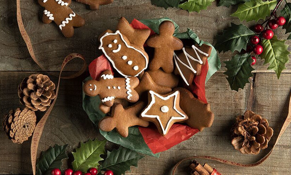 Άκης Πετρετζίκης: Gingerbread cookies χωρίς προσθήκη ζάχαρης