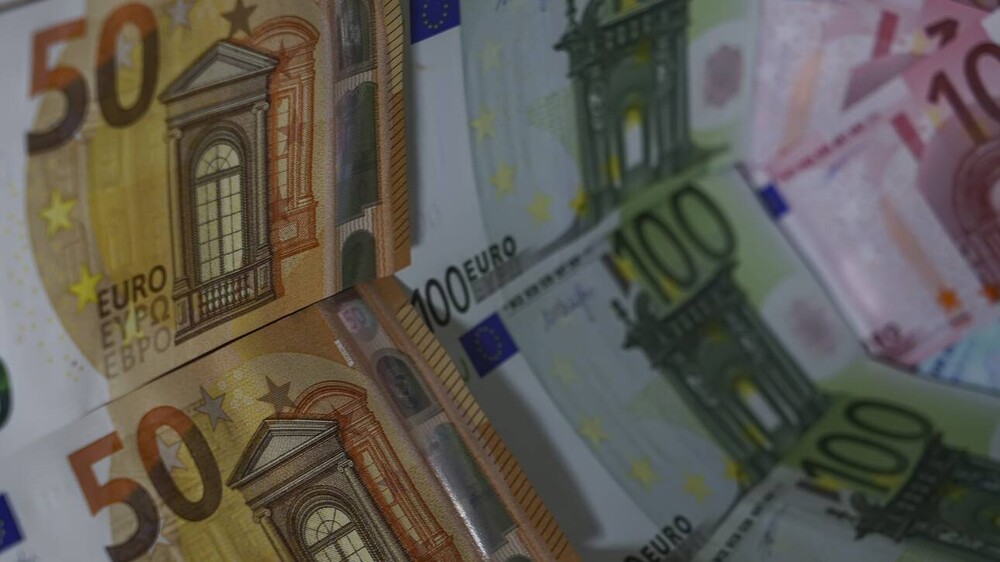 Καταβολή αποζημιώσεων σε εργαζομένους τραπεζών που τέθηκαν σε ειδική εκκαθάριση
