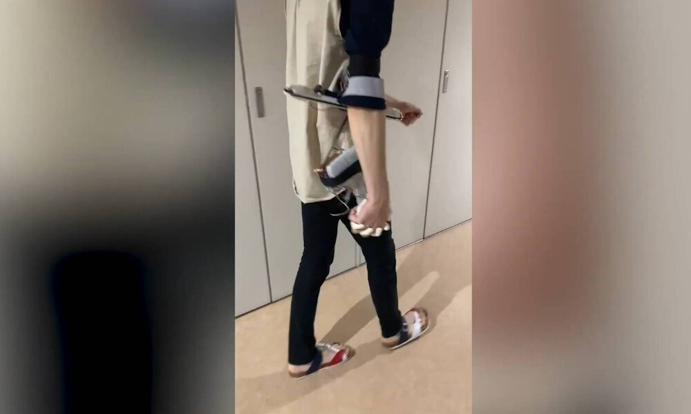 Έφτιαξαν γυναικείο ρομποτικό χέρι για άνδρες – Δεν φαντάζεστε τις λειτουργίες του (video)