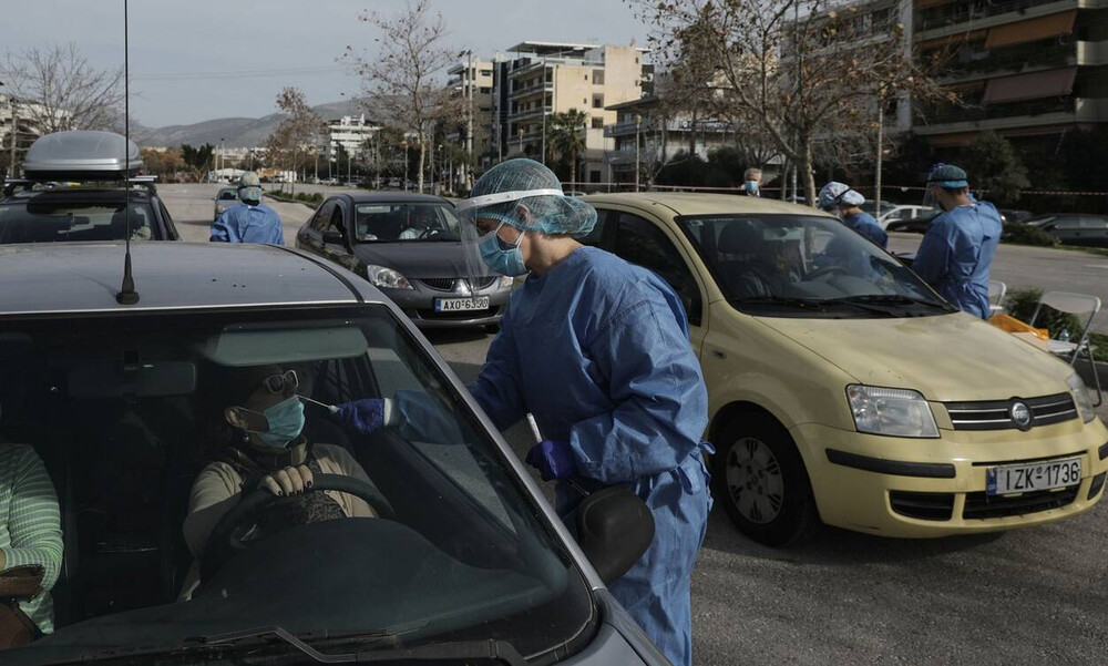 Κρούσματα σήμερα: Σταθερά πρώτη η Αττική - Πού εντοπίζονται οι μολύνσεις - Ο χάρτης της διασποράς