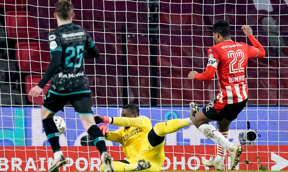 Eredivisie: Άνετη νίκη και παραμένει σε τροχιά τίτλου η Αϊντχόφεν (video+photos)