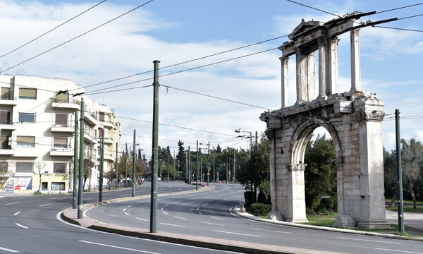 Κορονοϊός: Πάμε για σκληρή καραντίνα; Τα σχολεία, το click away και το «λουκέτο» από τις 18:00