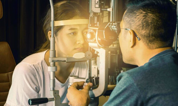 Καταρράκτης: Τα 6 «ύπουλα» σημάδια που πρέπει να γνωρίζετε (εικόνες)