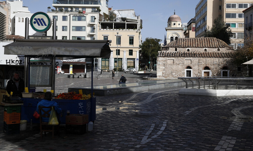 Κρούσματα σήμερα: «Φλέγεται» η Αττική με 687 νέα – «Έκρηξη» και στη Θεσσαλονίκη