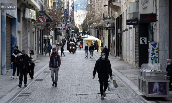 Lockdown: «Κόφτης» στον κωδικό 6, στο τραπέζι και το «4» - «Μάχη» για το κλείσιμο όλης της χώρας