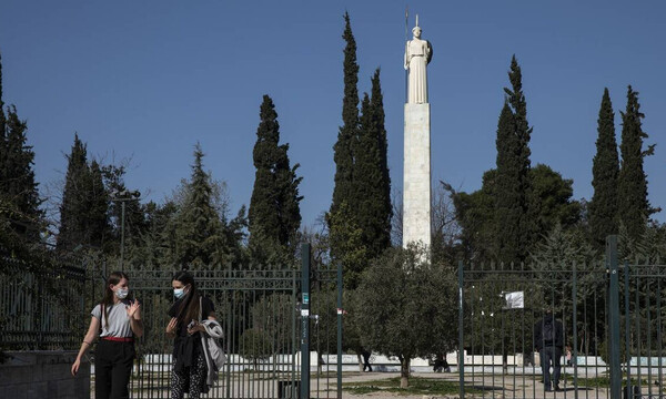 Κρούσματα σήμερα: 2.702 νέα ανακοίνωσε ο ΕΟΔΥ - 40 θάνατοι σε 24 ώρες, στους 431 οι διασωληνωμένοι
