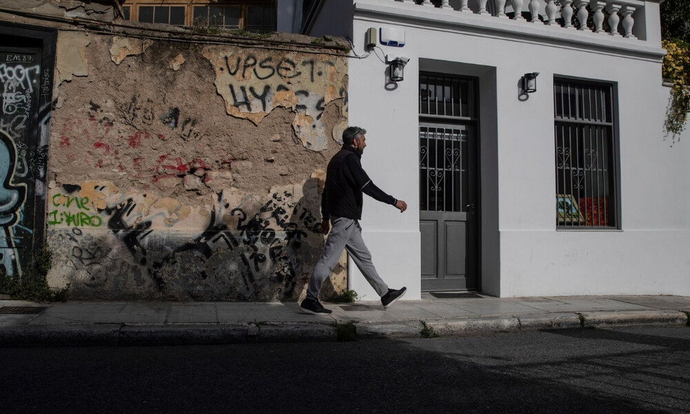 Παράταση του Lockdown στην Αττική - Οι οκτώ νέες περιοχές που μπήκαν στο «βαθύ κόκκινο»