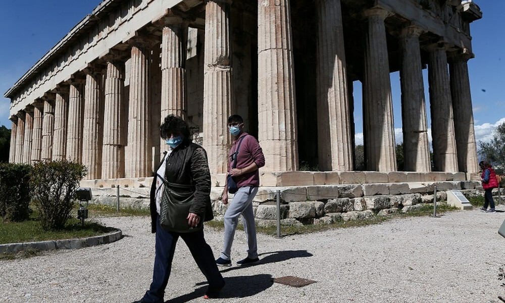 Τουρισμός: Ανοίγει στις 15 Μαΐου χωρίς διακρίσεις για τους ανεμβολίαστους - Τι γράφουν τα διεθνή ΜΜΕ