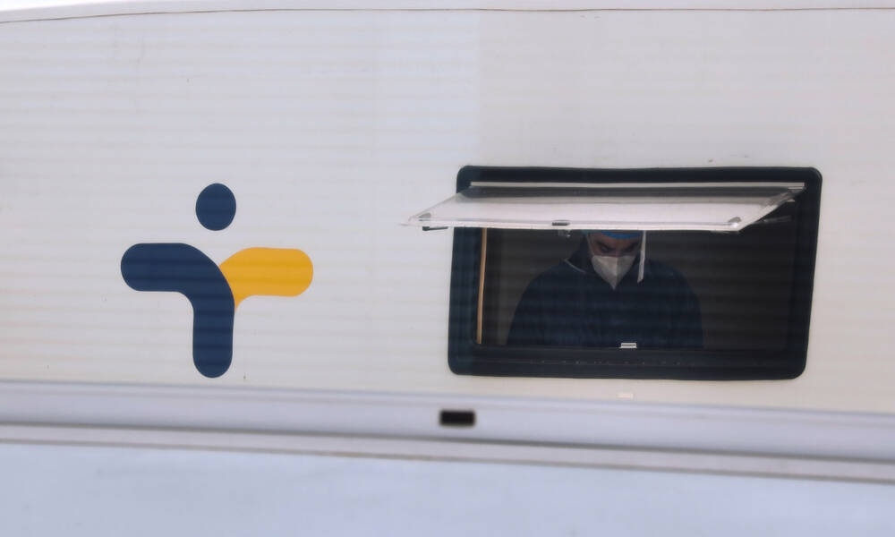 Συναγερμός για νέα κρούσματα της ινδικής μετάλλαξης - Τι ανησυχεί τους ειδικούς ιδίως μετά το Πάσχα