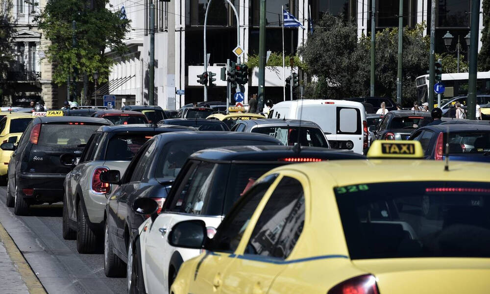 Κίνηση: Χαμός στους δρόμους της Αθήνας από την απεργία των ΜΜΜ - Δείτε χάρτη
