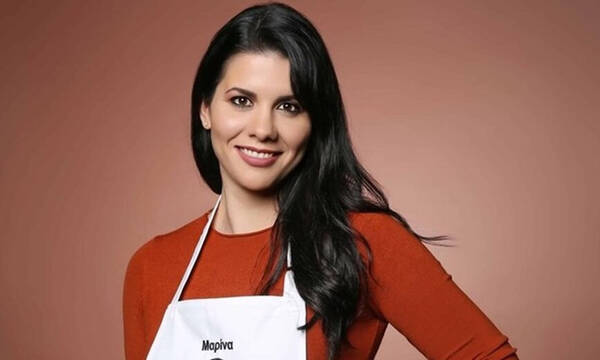 MasterChef: Αγνώριστη! Η Μαρίνα όπως δεν την έχεις ξαναδεί! Οι πόζες με μαγιό και κατακόκκινα μαλλιά
