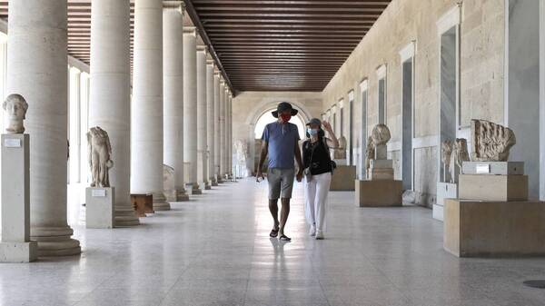 Υπουργείο Τουρισμού: Αλλαγές στις προϋποθέσεις εισόδου των τουριστών στην Ελλάδα
