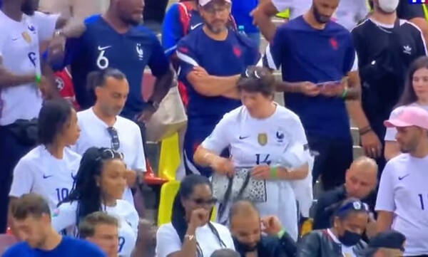 Euro 2020: Έτσι άρχισε ο καυγάς - Επίθεση μάνας του Ραμπιό στους γονείς Εμπαπέ και Πογκμπά (video)