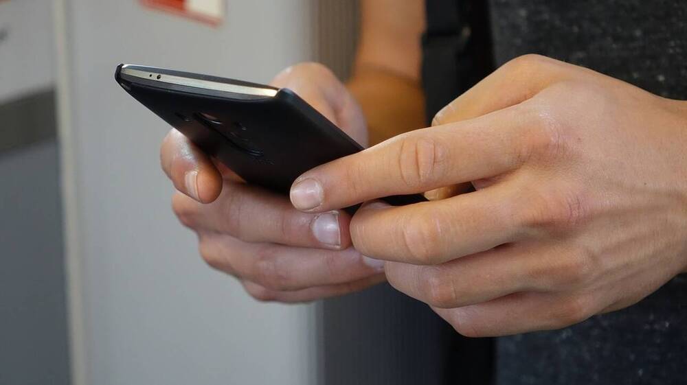 Πανελλήνιες 2021: Πώς θα λάβετε τη βαθμολογία μέσω SMS
