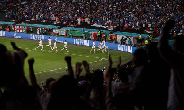 Euro 2020: Χαμός σε όλη την Αγγλία με το γκολ του Σο (video)