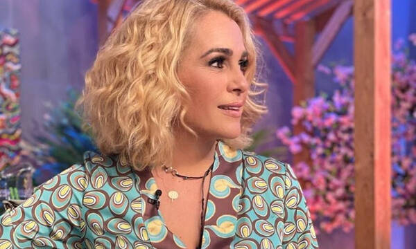 Μπότση-Μιχαλάς: Βάφτισαν την κόρη τους! Η επώνυμη νονά και οι πρώτες φωτό από τη βάφτιση!