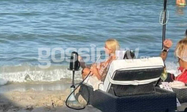 Αποκλειστικό: Τούνη - Αλεξάνδρου: Κάνουν διακοπές στη Χαλκιδική και μοιράζονται την ίδια ξαπλώστρα