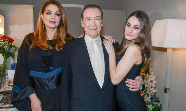 Κηδεία Βοσκόπουλου: Η παράκληση της Άντζελας Γκερέκου