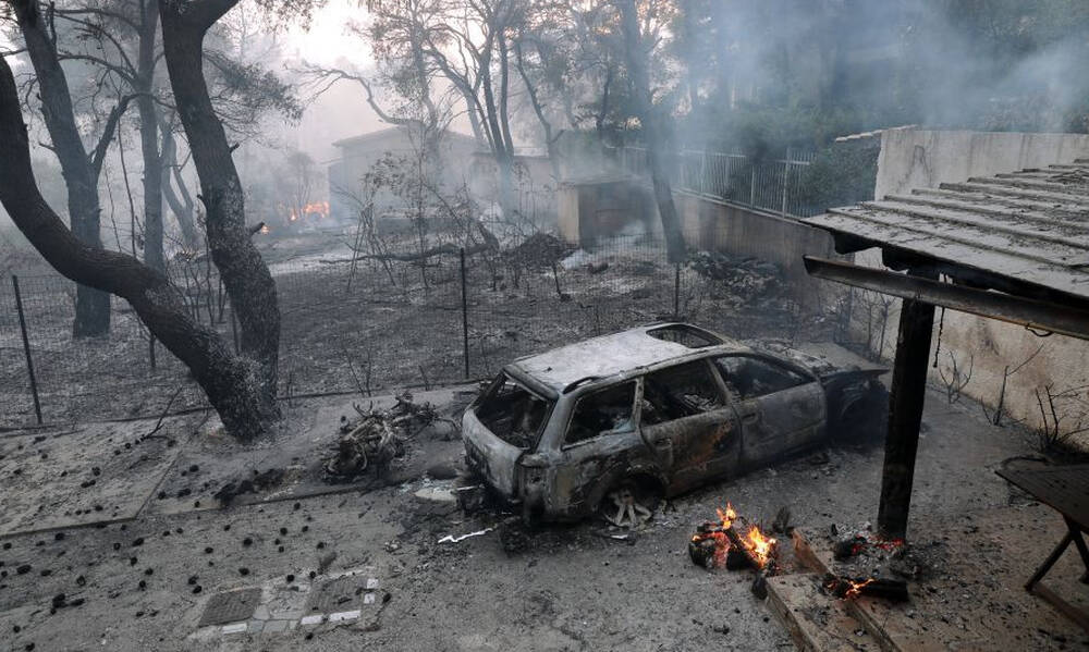Φωτιά στη Βαρυμπόμπη: Σε κατάσταση εκτάκτου ανάγκης ο Δήμος Αχαρνών