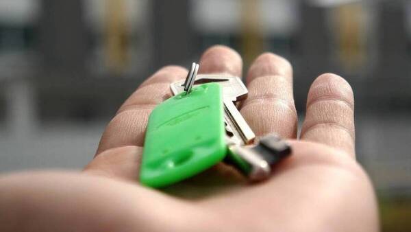 «Εξοικονομώ»: Πότε ξεκινά το νέο πρόγραμμα με επιδοτήσεις ενεργειακής αναβάθμισης