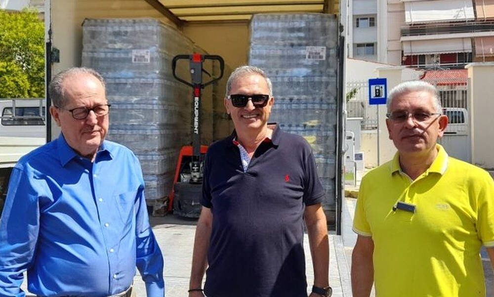 Αστέρας Τρίπολης: Στο πλευρό των πυρόπληκτων  - Προσφέρει κούτες με νερά