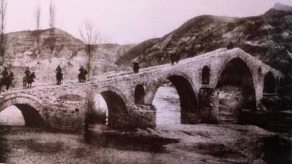 Αναστηλώνεται το περίφημο «γεφύρι του Πασά» - Ανατινάχθηκε στις 14 Απριλίου 1941