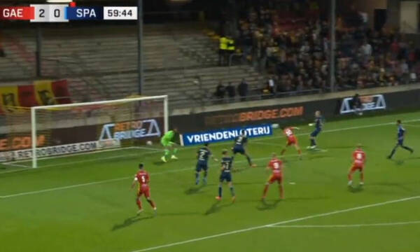 Eredivisie: Ο Γιακουμάκης φεύγει, ο Μπότος έρχεται... (video)