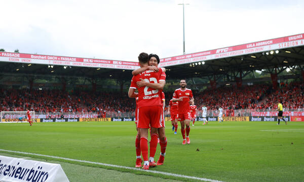 Bundesliga: Η Ουνιόν ταπείνωσε την Γκλάντμπαχ (video+photos)
