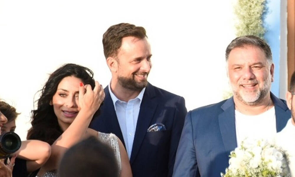 Γρηγόρης Αρναούτογλου: Έγινε κουμπάρος! Δείτε ποιον πάντρεψε - Ο Γιώργος Λιανός στο πλευρό του!