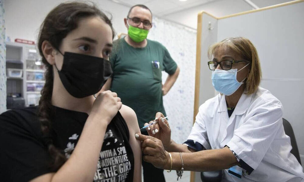 Εμβολιασμοί παιδιών: Το κυβερνητικό σχέδιο και τα σενάρια για κίνητρα σε παιδιάτρους