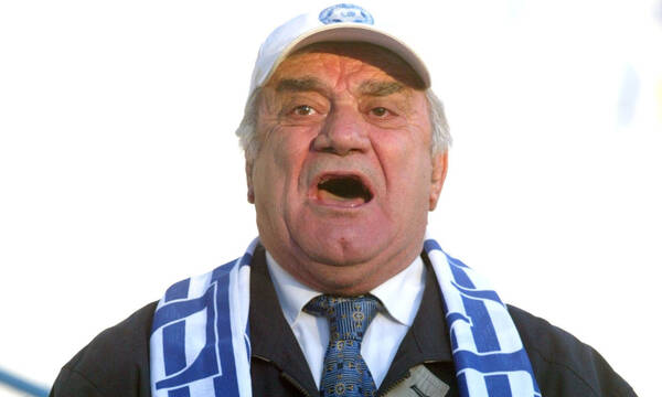 Το αντίο του ελληνικού ποδοσφαίρου στον θρυλικό Εθνικάρα Γιάννη Ματζουράνη (photos)