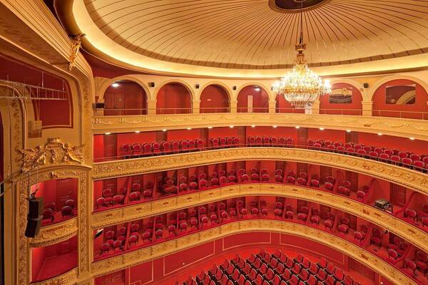 Δημοτικό Θέατρο Πειραιά: Το πρόγραμμα των παραστάσεων για τη νέα σεζόν