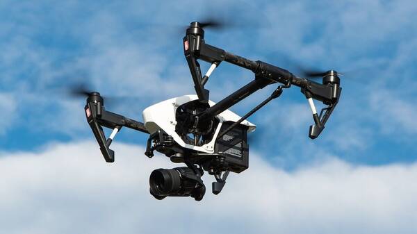 Τρίκαλα: Με drones η μεταφορά φαρμάκων προς περιφερειακά φαρμακεία -Την Τρίτη η 1η πτήση