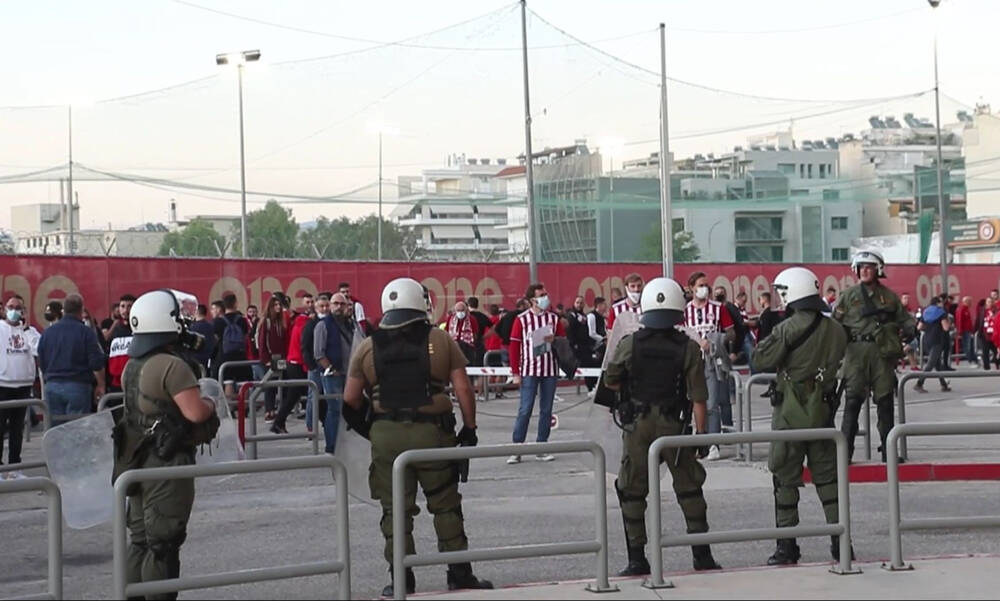 Ολυμπιακός-Παναθηναϊκός: Κλίμα ντέρμπι εκτός γηπέδου! (video)