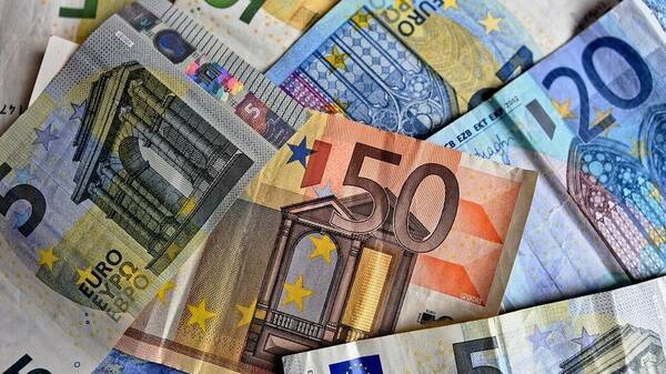 Συντάξεις Νοεμβρίου: Ξεκινάει τη Δευτέρα η καταβολή τους - Οι ημερομηνίες ανά Ταμείο