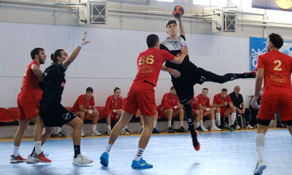 Handball Premier: Πέρασε από τη Βέροια ο ΠΑΟΚ κάνοντας το 5Χ5 (photos+video)