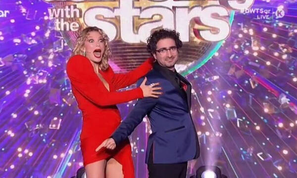 DWTS: Η Βίκυ Καγιά ντυμένη στα κατακόκκινα μας έκανε να… παραμιλάμε – Το παραλίγο ατύχημά της!