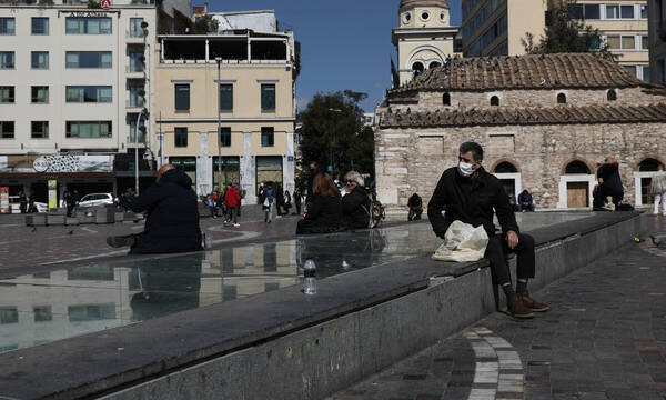 Κρούσματα σήμερα: 2.727 νέα ανακοίνωσε ο ΕΟΔΥ - 44 θάνατοι σε 24 ώρες, 421 οι διασωληνωμένοι