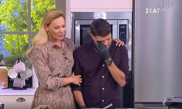 Αλέξανδρος Παπανδρέου: Λύγισε on air - «Ο πατέρας μου νοσηλεύεται σε σοβαρή κατάσταση»