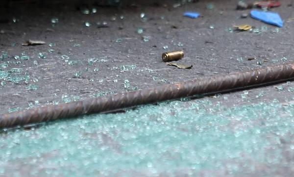 Συναγερμός στη Νίκαια: Πυροβολισμοί σε βενζινάδικο με έναν νεκρό και έναν τραυματία