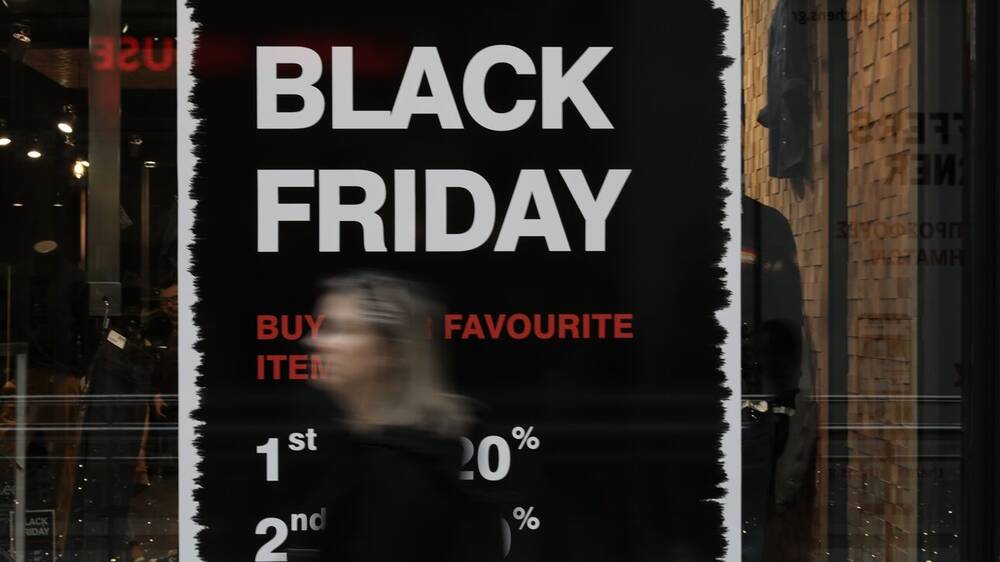 Black Friday 2021: Αντίστροφη μέτρηση για την Παρασκευή των προσφορών