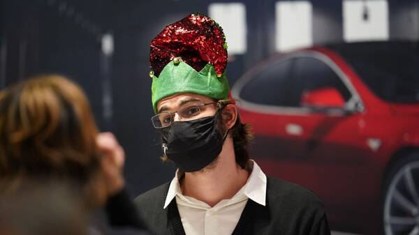 Δώρο Χριστουγέννων 2021: Μέχρι πότε πρέπει να καταβληθεί στους εργαζόμενους