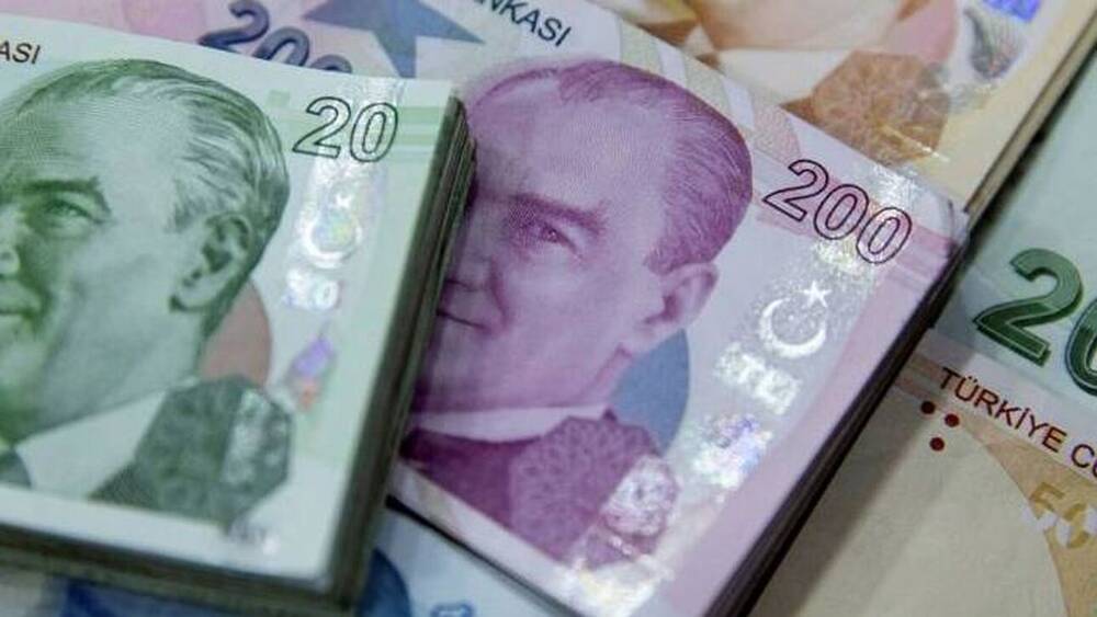 Υπό κατάρρευση η τουρκική λίρα – Στις 12,3 λίρες η ισοτιμία με το δολάριο
